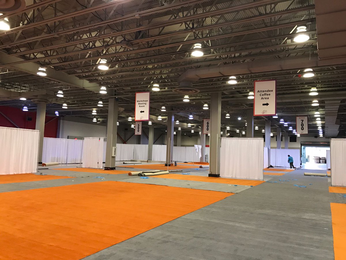 MiamiFuner's tweet photo. #MiamiFuner2017 work in progress!
#funeral #nottobemissedevent #miami https://t.co/GEaKCtR5r1
