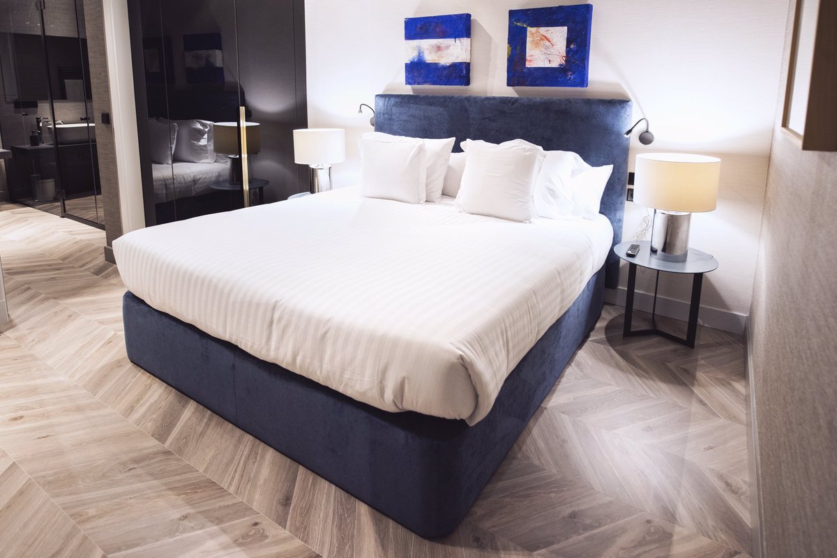 Despertar, darte una ducha después de una noche de sueño muy profundo 😍#PlaceresSencillos 😉
#Alicante #Suites #PalacioSalvetti #Hollidays