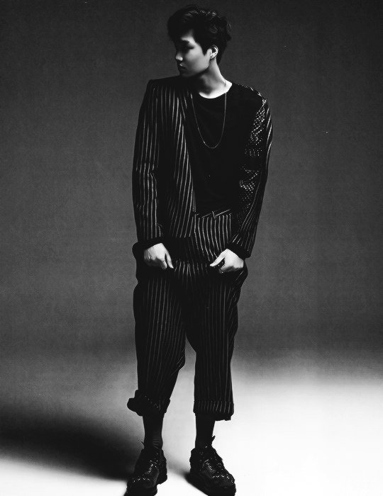 fanats_exo's tweet photo. ใ #exo #kai #jongin ; #bwday ใ https://t.co/5bwzKcuX9O