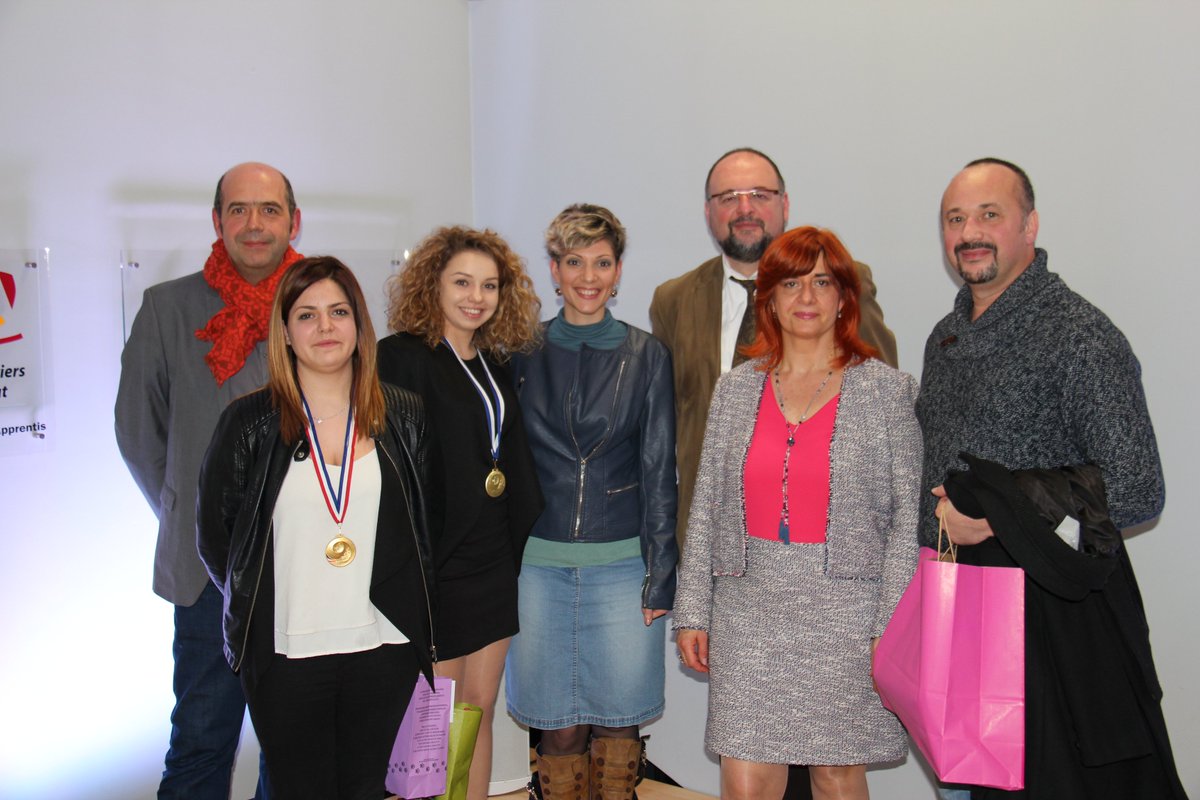VilleSaintMaur's tweet photo. "Oscars" de la @CMA_CFA94 : nos artisans saint-mauriens récompensés !
#fiersdenosartisans #nosartisansontdutalent https://t.co/aZpWQ8z272