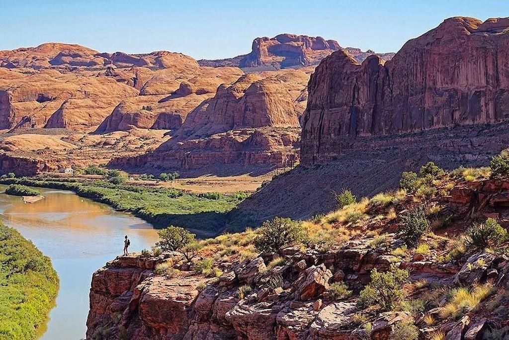 Exquisite Locations tweet media