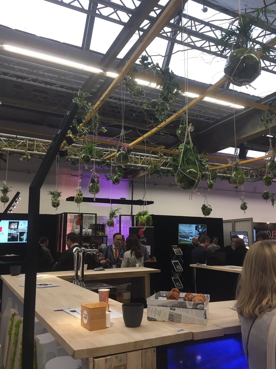 exploressens1's tweet photo. #comenorday https://t.co/X6xKdzZOEU