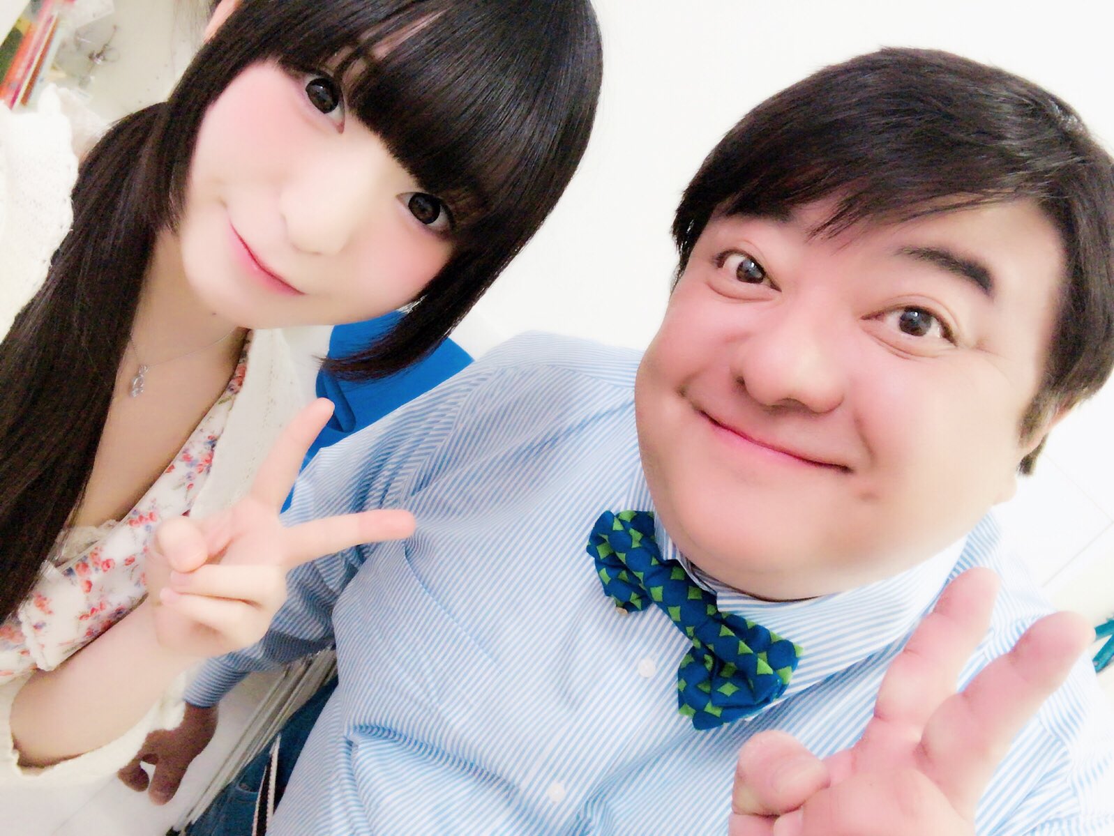 ヒイラギリオ 11 23大阪環状線 A Twitter 本日の収録で彦摩呂 さんと 豊富なボキャブラリーがすご過ぎました ゚ ゚ 食レポといったら彦摩呂さんで 自分でも何か食べたときのリアクションに の宝石箱やー を多用しているので めちゃめちゃ高まりおり