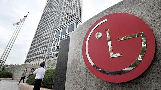 maxicep's tweet photo. LG Fortune akıllı telefon resmi olarak duyuruldu #lgfortune - https://t.co/dRxwseipzu https://t.co/v8NBytVncB