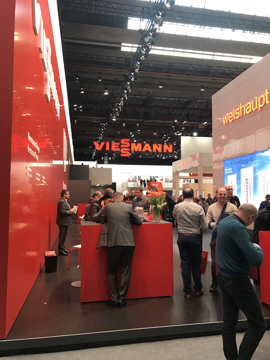CLIMAPAL's tweet image. CLIMAPAL asistiendo por gentileza de Viessmann en la Feria internacional de Frankfurt