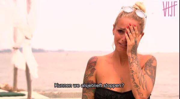 carolinesagaert's tweet image. Studeren be like...