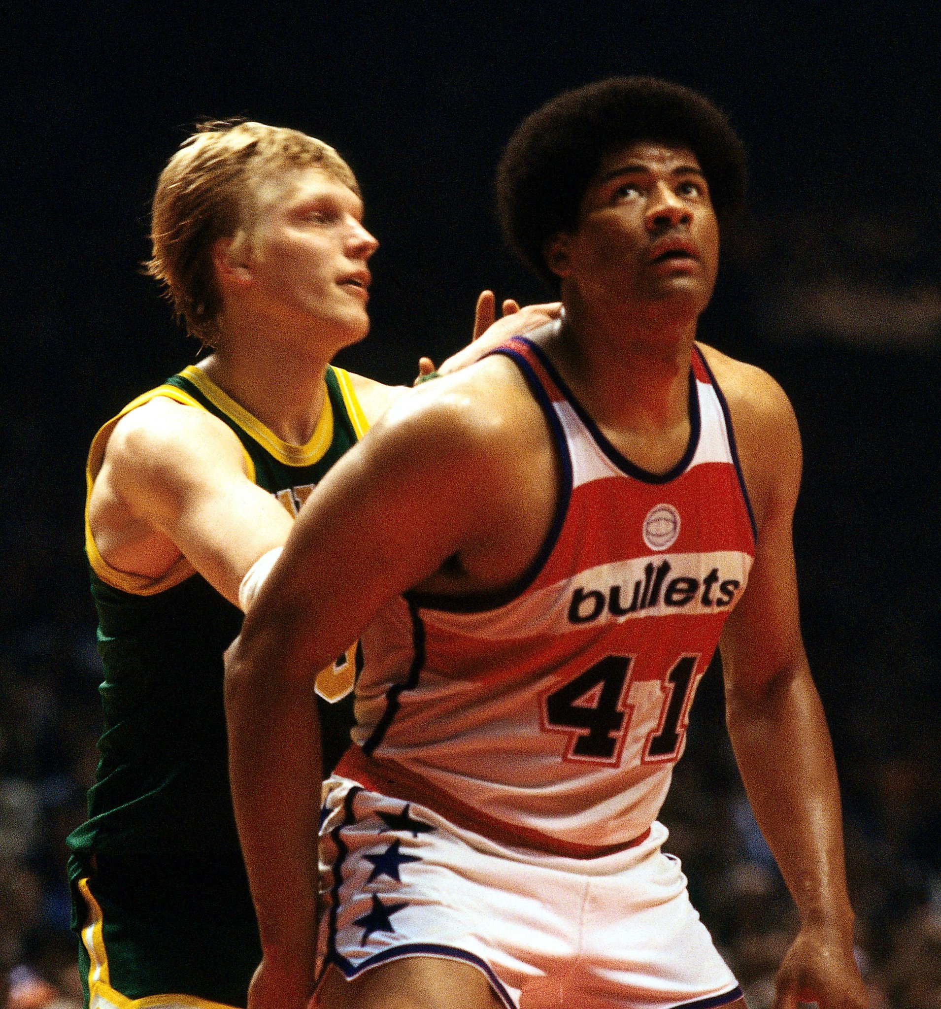 Happy birthday to a Bullets legend and Hall of Famer, Wes Unseld! Help us wish him well!    