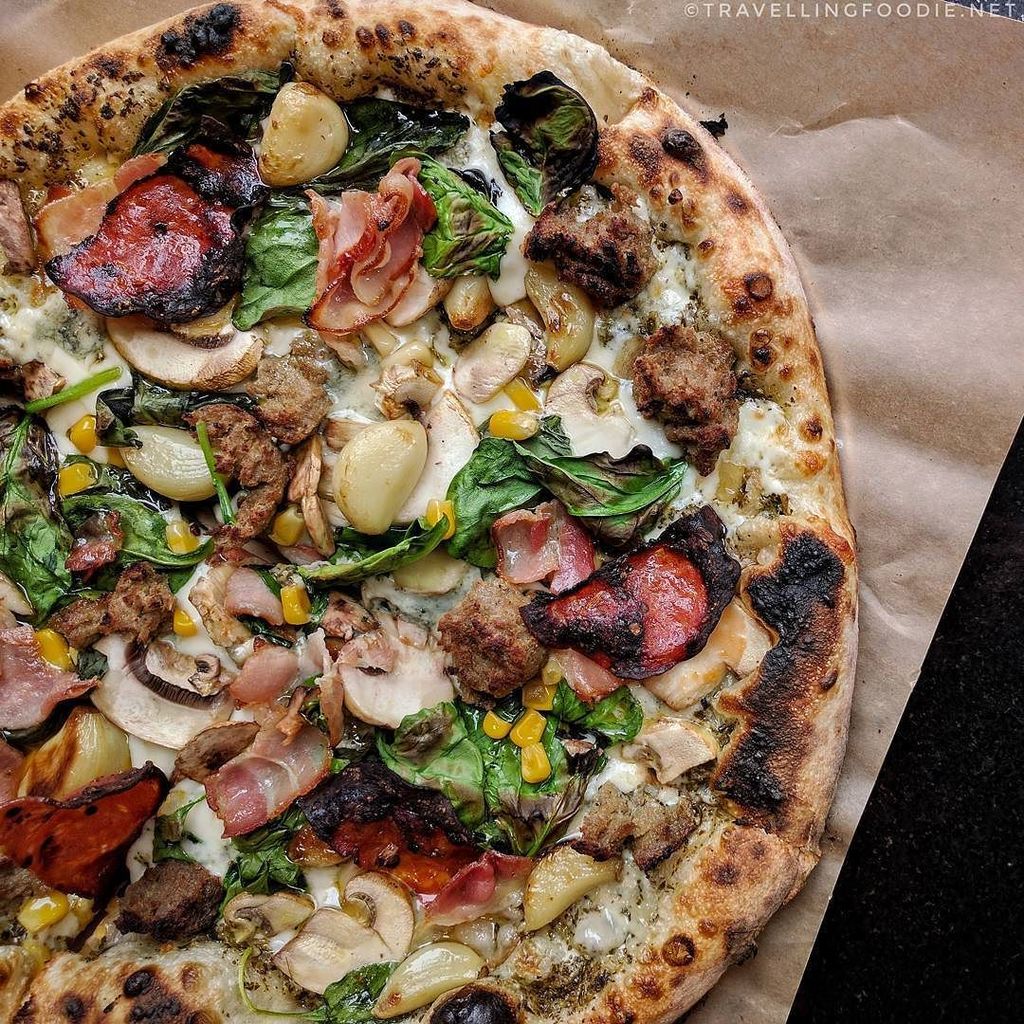 TravelNFoodie's tweet photo. #Foodie: 🍕 Happy Pi Day! Want Neapolitan Pizza with unlimited toppings in under 90 seconds… https://t.co/wkZu6tC1tL https://t.co/fYwBRsOzn4