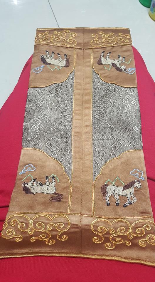 Хөөрөгний даалин (@bmoonoo) on Twitter photo 