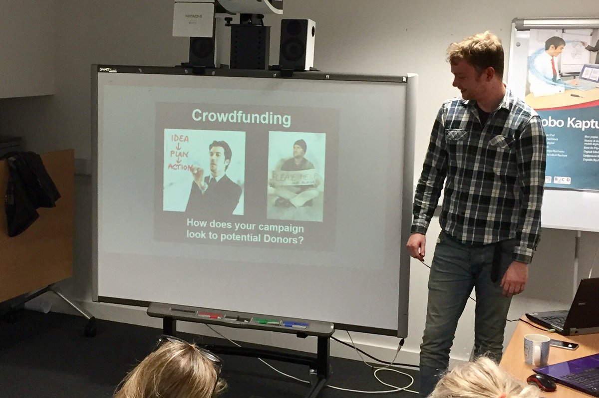 Learning all about how to use crowdfunding to raise funds for #Camden groups from Brendan of <a href="/hubbuborg/">Hubbub Foundation</a>