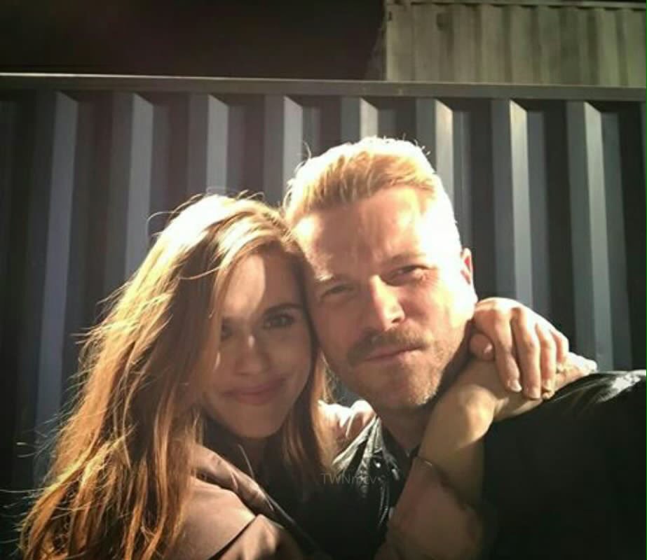 stydiasource's tweet photo. [PICTURES] :

Holland Roden sul set di "Teen Wolf", recentemente ! https://t.co/BrHPM5NMA5