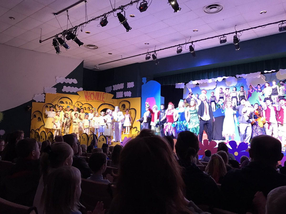 MrsHallsClass's tweet photo. They loved Seussical the Musical!!! Great job @MuskegonCath thank you for having us ❤️️ https://t.co/uTc09zRWAK