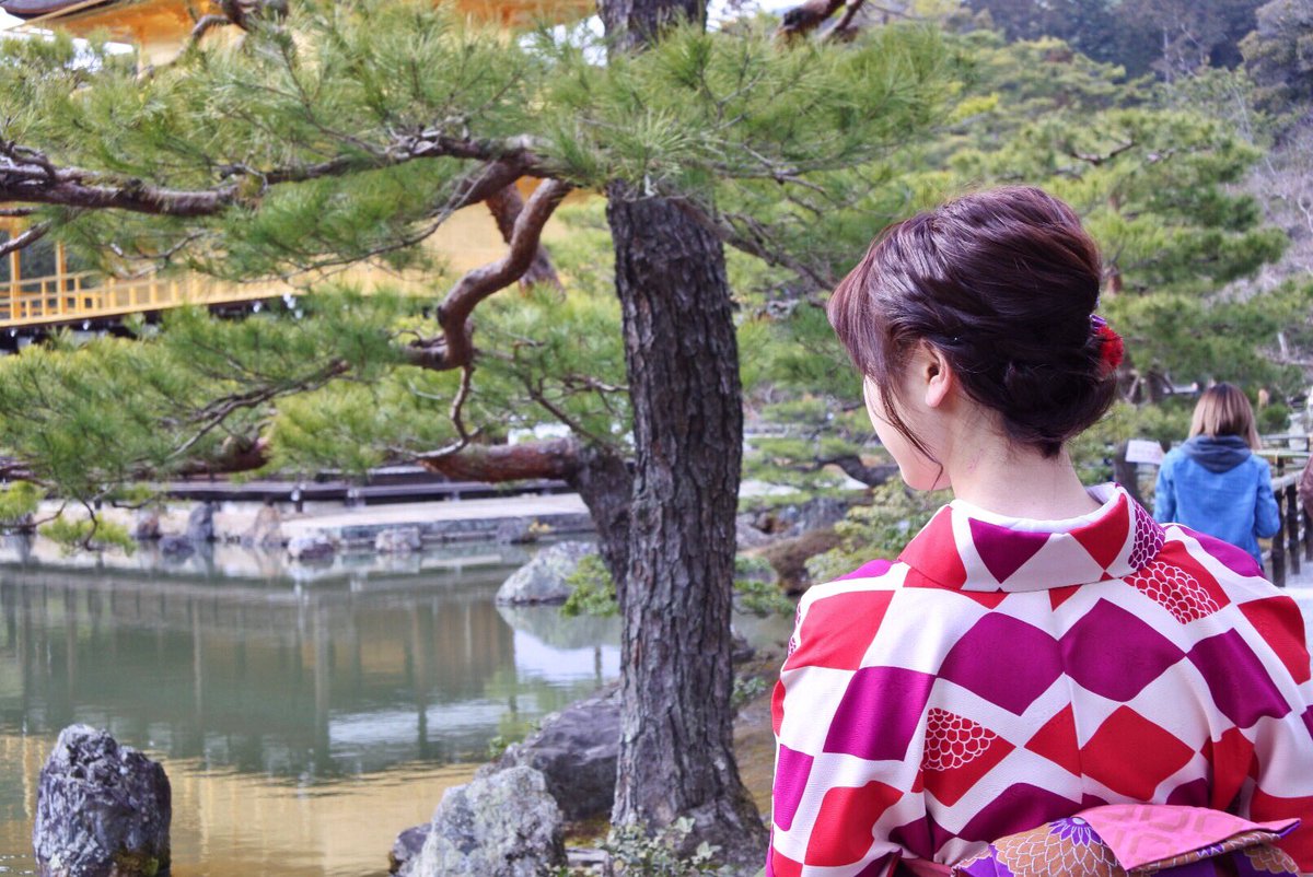 ssfwyuna's tweet photo. 京都へ行ってきました☺︎part2

in金閣寺

#kyoto #京都 #着物 #camera #nikon1j5 https://t.co/YXjpDMs3oQ
