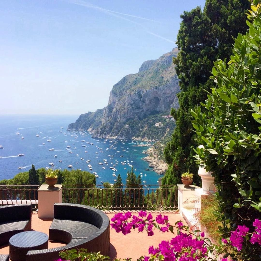 Needimages's tweet photo. Capri - #500px #italia #italy #capri #mediterranean #travelsmind #travel #instatravel #terraz https://t.co/viuw5qXlX5 https://t.co/YpJa8pvNt6