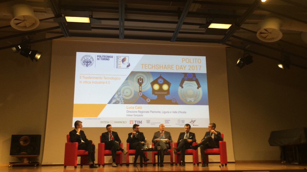 intesasanpaolo's tweet image. Si apre la tavola rotonda sul trasferimento tecnologico in ottica #industry40 al #Techshareday 2017 con Luca Calò. Modera @marcoferrando77.
