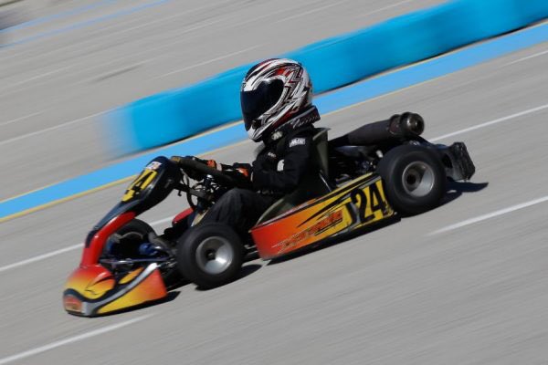 FCampeonesMotor's tweet photo. El @circuitodejerez inaugura su pista de velocidad para karting y minimotos https://t.co/VCK5fiWbGA https://t.co/vy5HTQVPGB