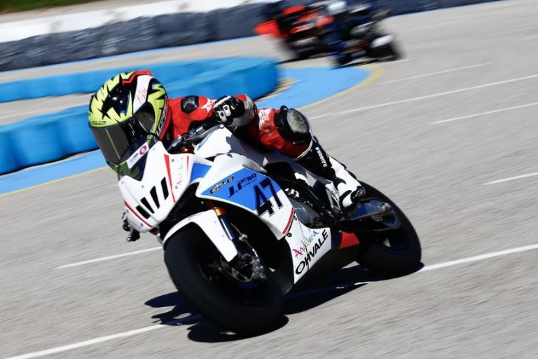 FCampeonesMotor's tweet photo. El @circuitodejerez inaugura su pista de velocidad para karting y minimotos https://t.co/VCK5fiWbGA https://t.co/vy5HTQVPGB