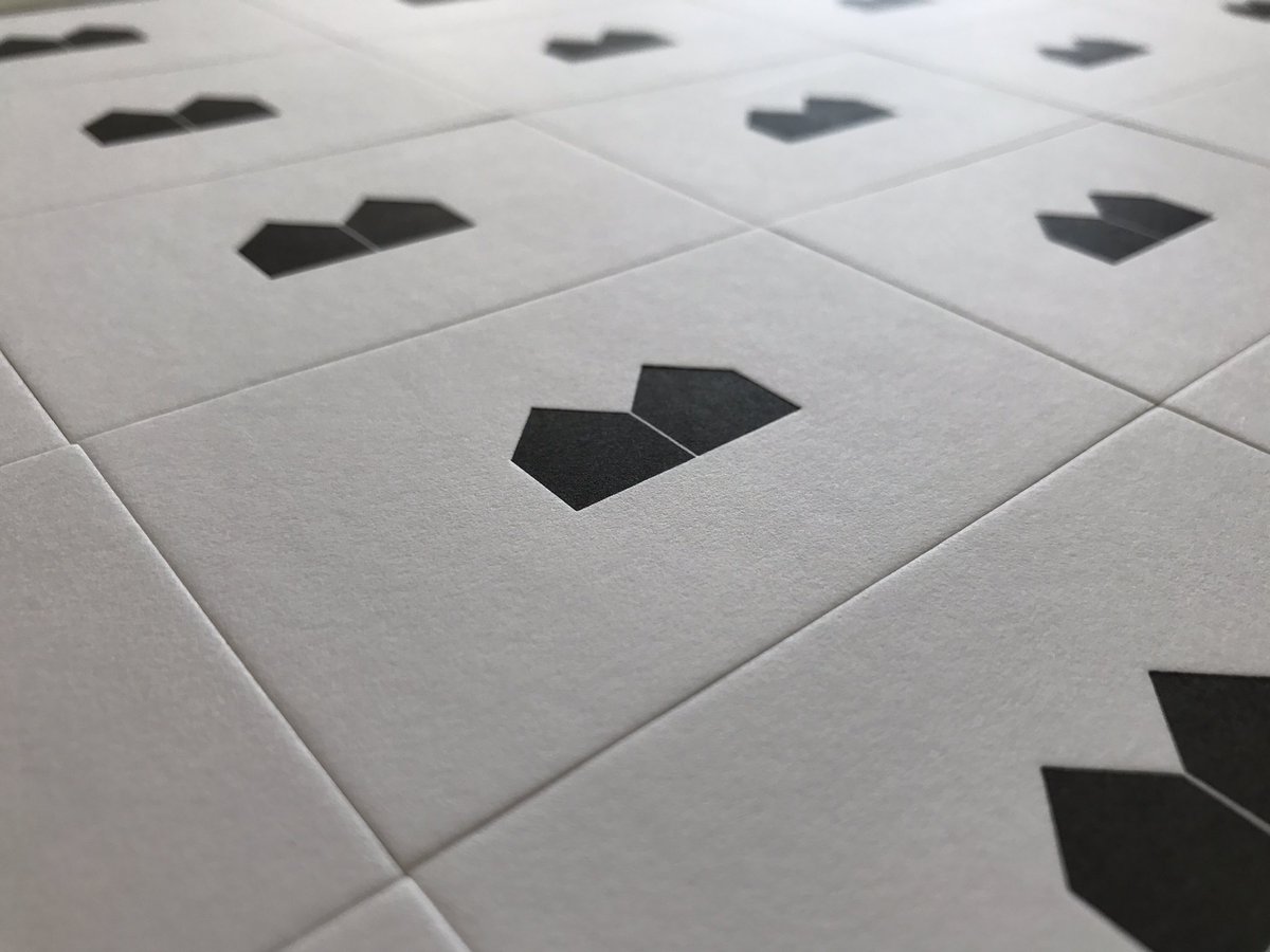 TwoShedsDesign's tweet photo. Thank you @typoretum 4 my new, very beautiful, #letterpress cards. Off to @LondonBookFair to give them all away! #lbf #bookdesigner https://t.co/JobBX5K31k