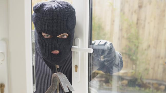 SecurityMonth's tweet photo. There's always more we can do to make our home more secure. @bt_uk has shared their tips to burglar-proof your doors https://t.co/AVdUJNHeBr https://t.co/e3yEP8aVat