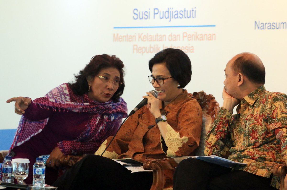 kkpgoid's tweet photo. MKP @susipudjiastuti &amp; Menkeu Sri Mulyani berdialog dgn 150 pengusaha perikanan di Jkt, siang tadi (14/3). Klik 👉😊
https://t.co/SgYqrYDX3J https://t.co/MxcRXqvFwu