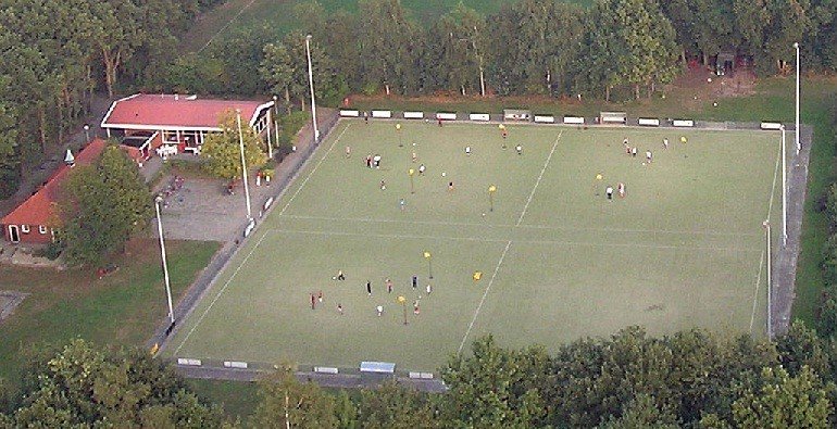 Vanavond beginnen de trainingen weer op het veld! Wanneer moet jij trainen? Kijk dan op onze website
bit.ly/2mnhBAY #kvrigtersbleek