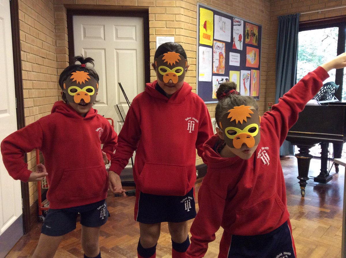 THSch_Music's tweet photo. #thy3 Miss O Carroll's cheeky monkeys #thjunior #Africajambo https://t.co/tiSFOb0eH5