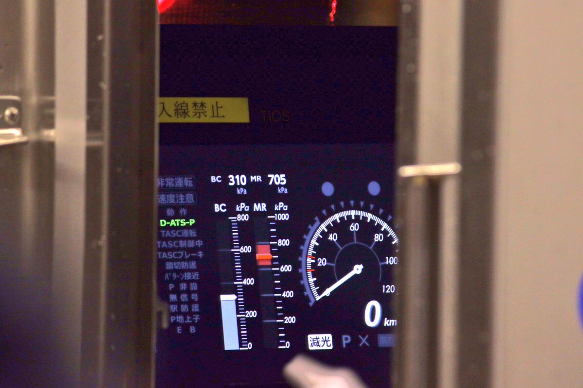 平日E17 (3554) 小田急4066F 運転台には東京メトロ入線不可のテプラが