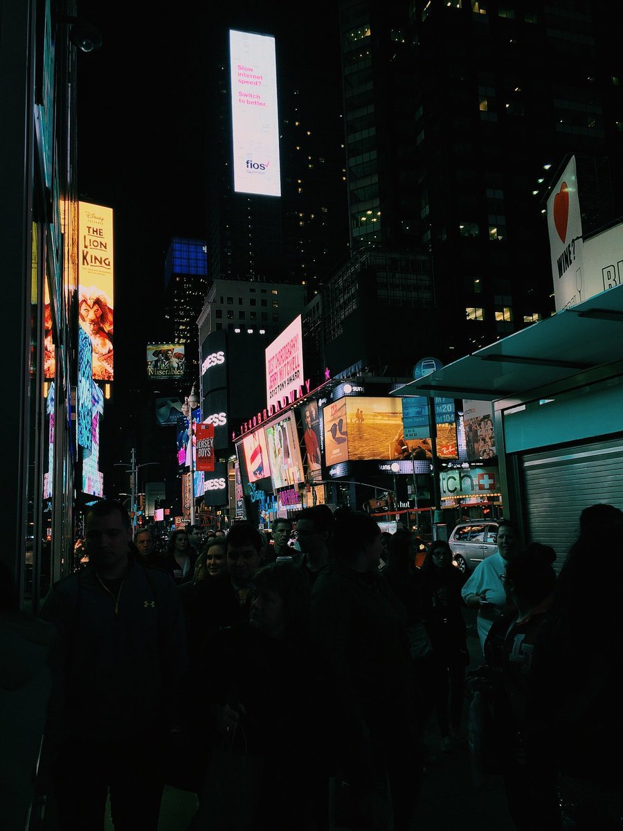 CameraTrickTips's tweet photo. New York Nights https://t.co/J5MloyUglw