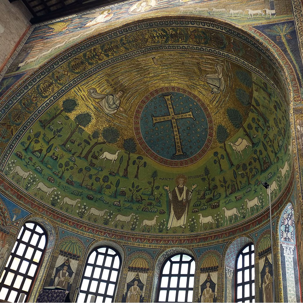 #ravenna #mosaici #santapollinareinclasse #colorphotography #history #bizantino #artebizantina #fotografie