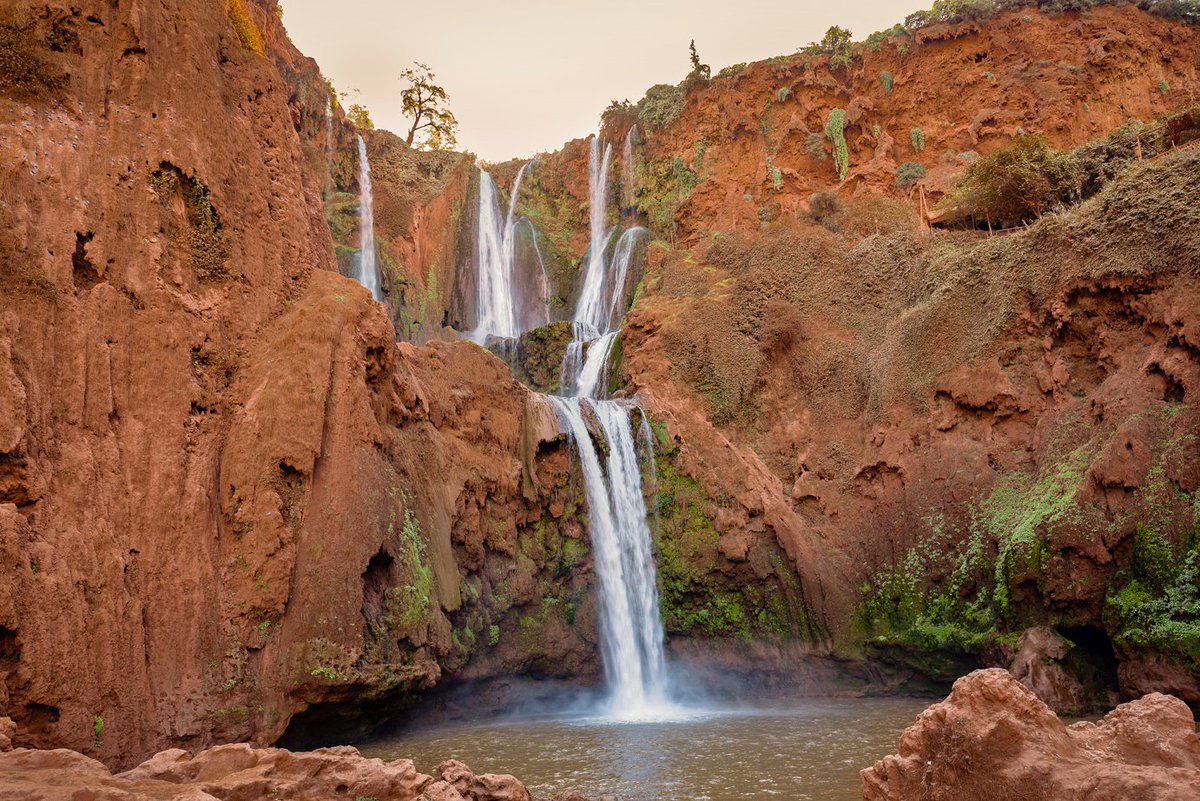 SpecialToursCOM's tweet photo. Las cascadas de #Ozoud son las más famosas de #Marruecos. En ellas, el agua da un salto de más de 100 metros. https://t.co/HdQxIacV7j