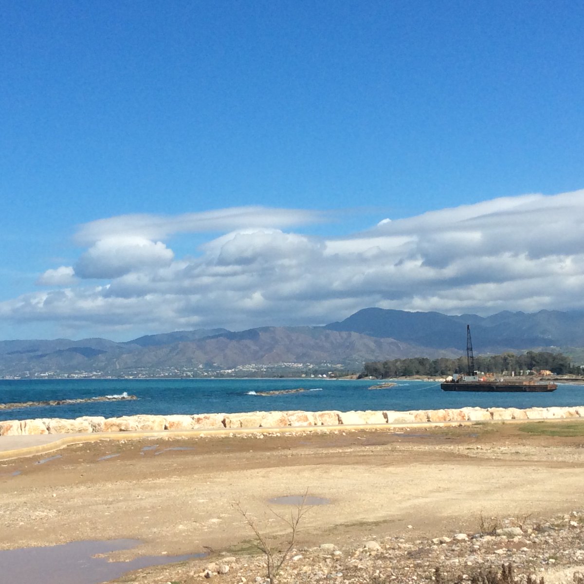 Cyprus_Sov's tweet photo. #Latchi where the #Mountains meet the #Sea https://t.co/S9JA0USKj1
