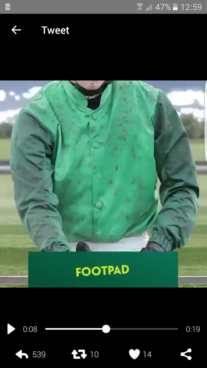 TheDukesss's tweet photo. @paddypower #CheltMental Footpath https://t.co/HFSVZpXGTL