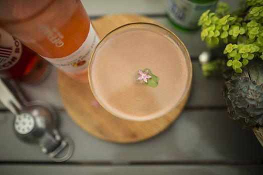 Starting this Sunday, <a href="/SwineandSons/">Swine & Sons</a> will be open Sundays. Kickoff Party from 8am - 4pm.   buff.ly/2mikMeo