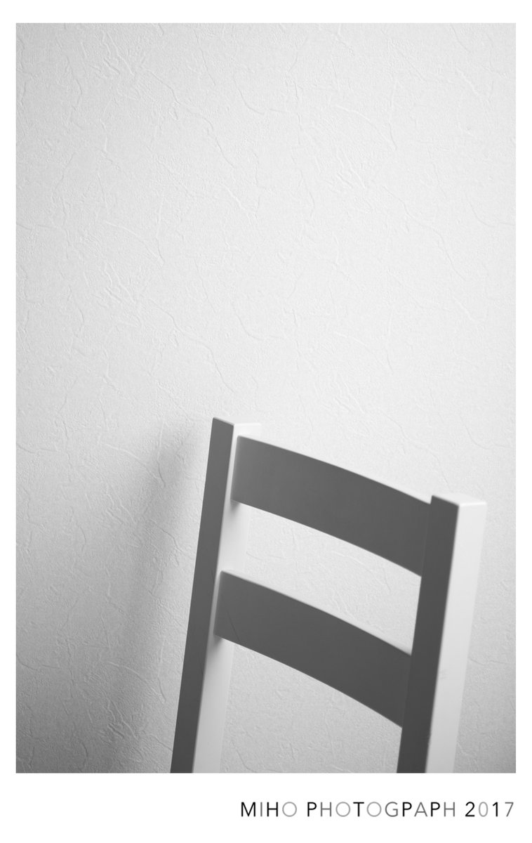 _mixphotography's tweet image. 写真展 【40one&apos;s】在廊19日(日)・20日(月)終日。
フィルムの銀塩大判印刷、色を静かに、シンプルに研ぎ澄まして展示致します。３階入って左手側です。見てもらえたら嬉しいけど私自身が惚れ惚れしている自己満写真です。
#CONTAXG2  #40ones #デニムと彼女