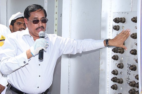 md_hmrl's tweet photo. HYDERABAD METRO RAIL ROB WORKS AT OLIPHENTA & ALUGADDABAVI - MEDIA VISIT AND INTERACTION (04.03.2017)
#hmrgov #ROBworks #ROB https://t.co/g3ZNhwfYDK