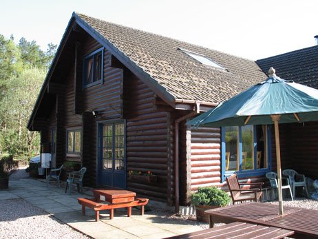 TheHolidayCots's tweet photo. 22nd-29th #April still #available at #TheLogs. #Book this #Norwegian #loghouse for a #relaxing #break in #Scotland.
https://t.co/47dBSma6c0 https://t.co/R8kRyLAXKR