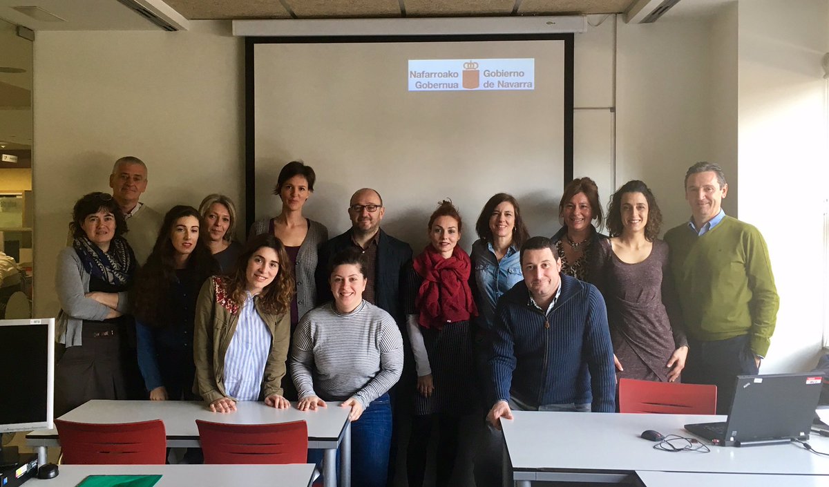 carlosmangado's tweet photo. @cineyterritorio @koldolasa Visita a clase de uno de nuestros contertulios, Julio Mazarico. https://t.co/b1xT57FTkZ