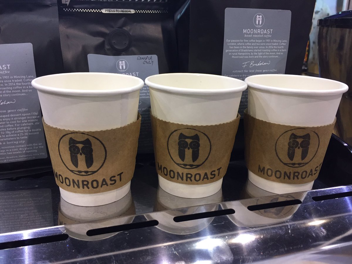 HampshireFare's tweet image. Another decent coffee? Great taste awarded @MoonRoast @NewForestSpring #pensworthdairy over county Dorset today @HotelCaterShow