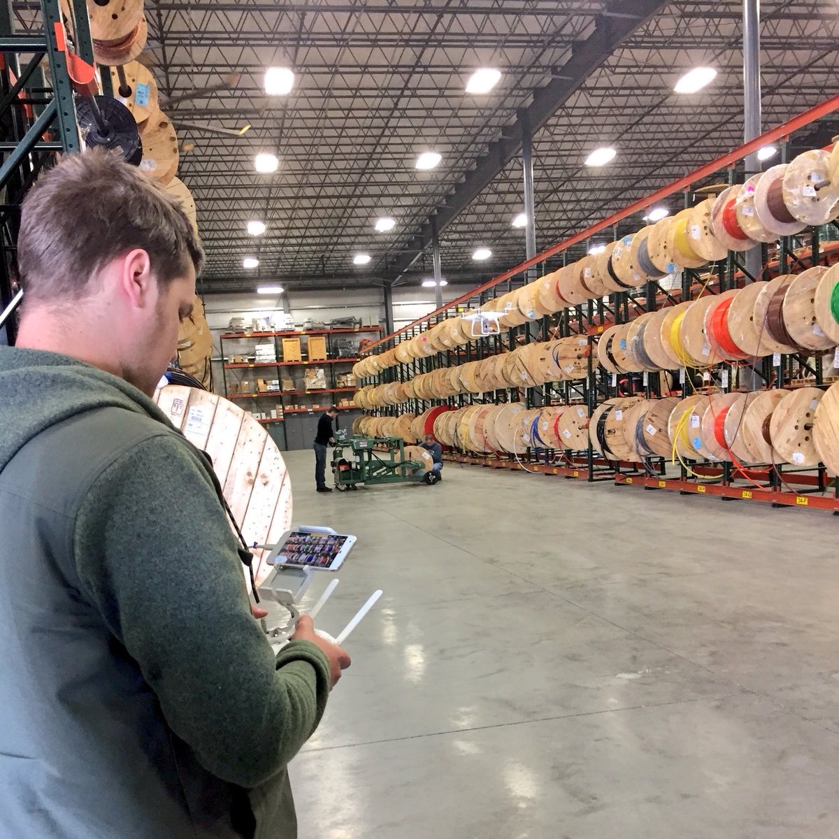 CrescentElectrc's tweet photo. Starting the day filming at our #CedarRapids branch. Notice the drone along the reels? New video coming soon! #wire #paralleling https://t.co/bfZ6JNcRA4