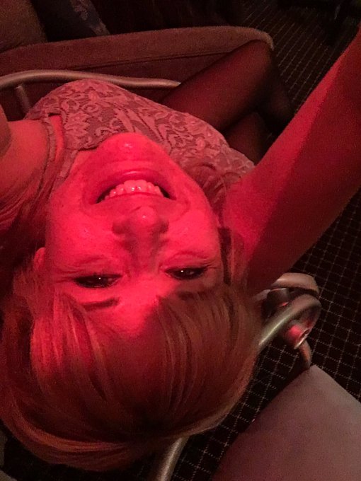 Good morning beautiful people https://t.co/zMIt4TTYNl