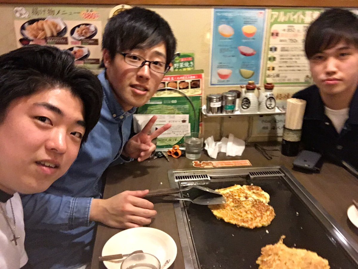 igaguri313's tweet photo. またいつもの！
モアナ面白かった！！！
ぺい色紙ありがとう！
絵上手すぎかよ！
かいの動画もやばかった！！笑 https://t.co/WMgmhgmua9
