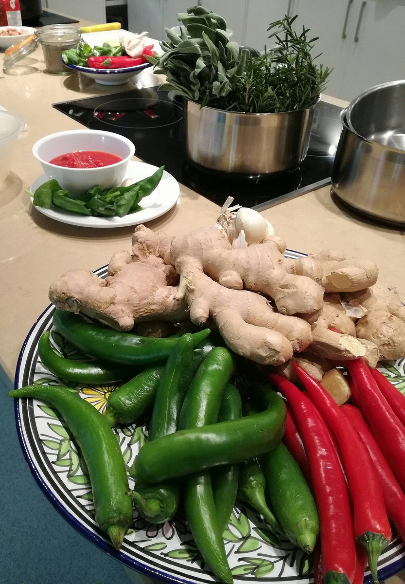 MOFLeeds's tweet image. Here's our #NHWeek tip for tasty, healthy seasoning. Try herbs, spices, chilli, ginger and garlic in place of salt and packet mixes #NHW2017