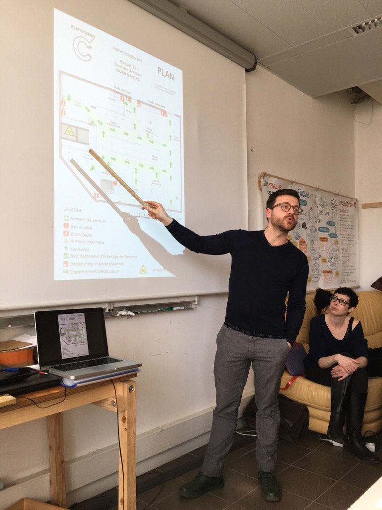 FacLabucp's tweet photo. Sébastien nous fait découvrir Plateforme C ! https://t.co/y9aAntHwLi