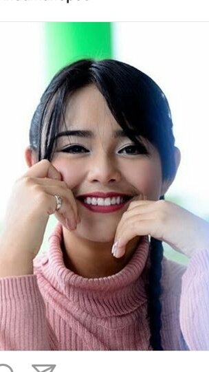 ANDININURAMADAN's tweet photo. Kak manda cantik bngt.....😘😘😗😙 https://t.co/RZOf2q2S6P