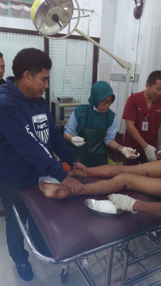 reskrimgowa5's tweet photo. malam tweeps
Bravo #ResmobGowa berhasil menangkap DPO kss curanmor, pelaku sdh lebih 50 kali melakukan  pencurian sepeda mtr
#GowaHarusAman https://t.co/872JLsLeL1
