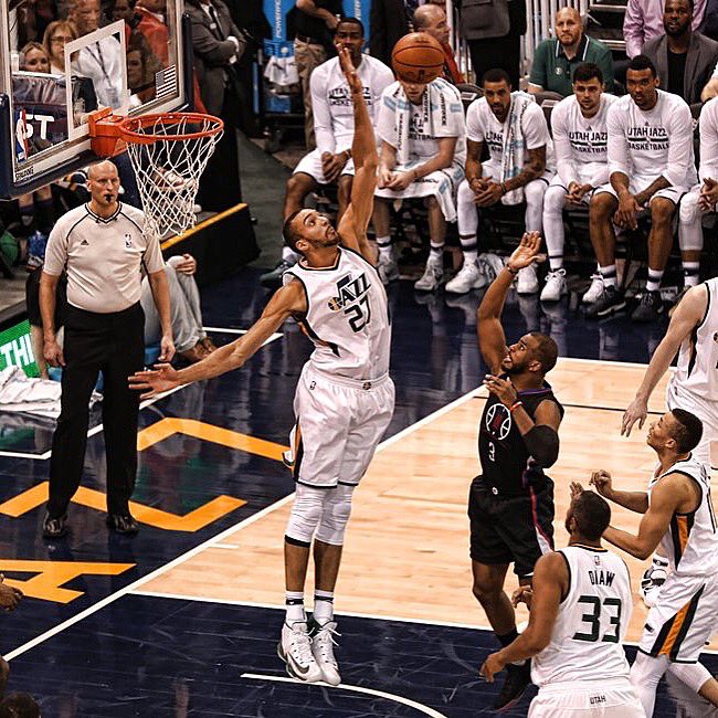 RETWEET   If you think @rudygobert27 is the Defensive Player of the Year! ✋️  #DPOY #TakeNote https://t.co/2LSYac64ph