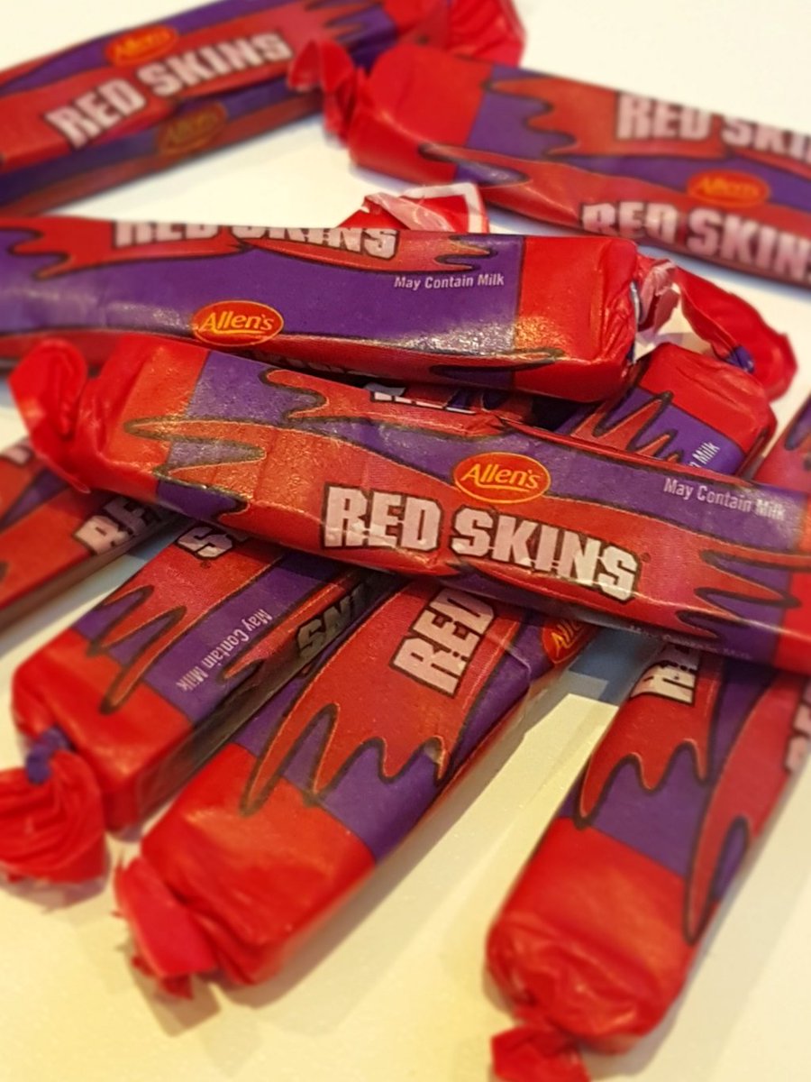RockPopCandy's tweet photo. psst! - New Products in stock #Australia #New Zealand inc ltd stock of #Cadbury Marshmallow Eggs #Allens #Milkos #Chicos & #Redskins https://t.co/DKjHXfQJwK