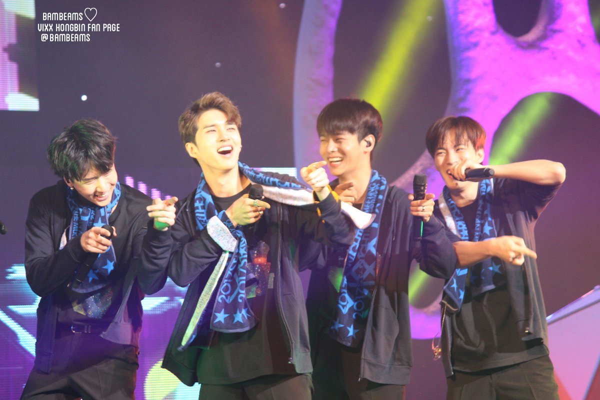 Bambeans's tweet photo. 170312 도요하시 행복해 보여요♡ #VIXX #HONGBIN #빅스 #홍빈 #엔 #켄 #라비 @RedBeans9 @jaehwany0406 @AceRavi @CHA_NNNNN https://t.co/Ip8PuV9Vl5