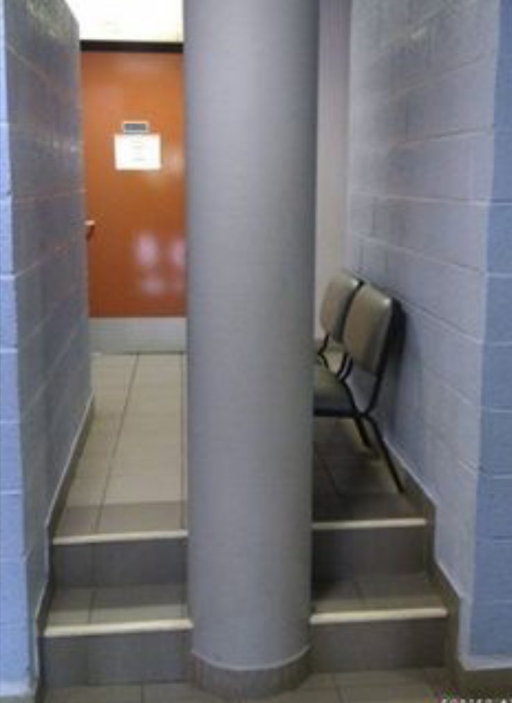 Consulting_CASE's tweet photo. Means of Egress? #SafetyFirst #Exit #Business #Safety https://t.co/8G6uUy32mC