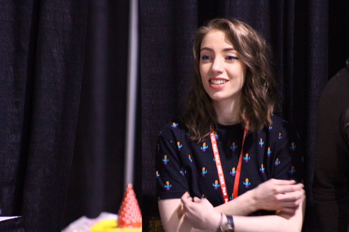 Gahhh, shes so adorable i could dieeeeee